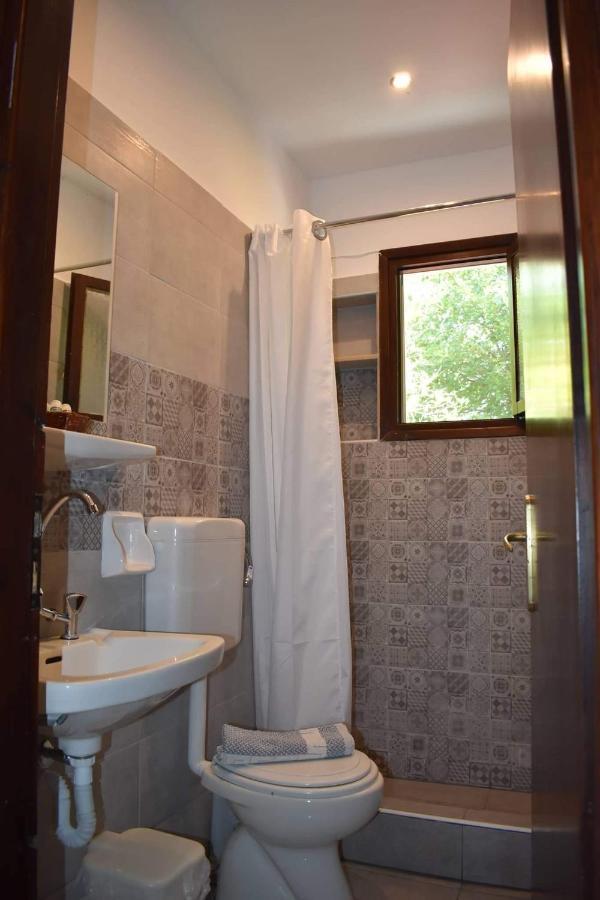 Iliotropio Studios Loutra Edipsou  Luaran gambar