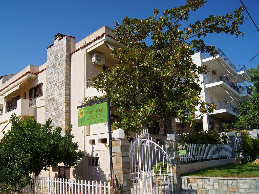 Iliotropio Studios Loutra Edipsou  Luaran gambar